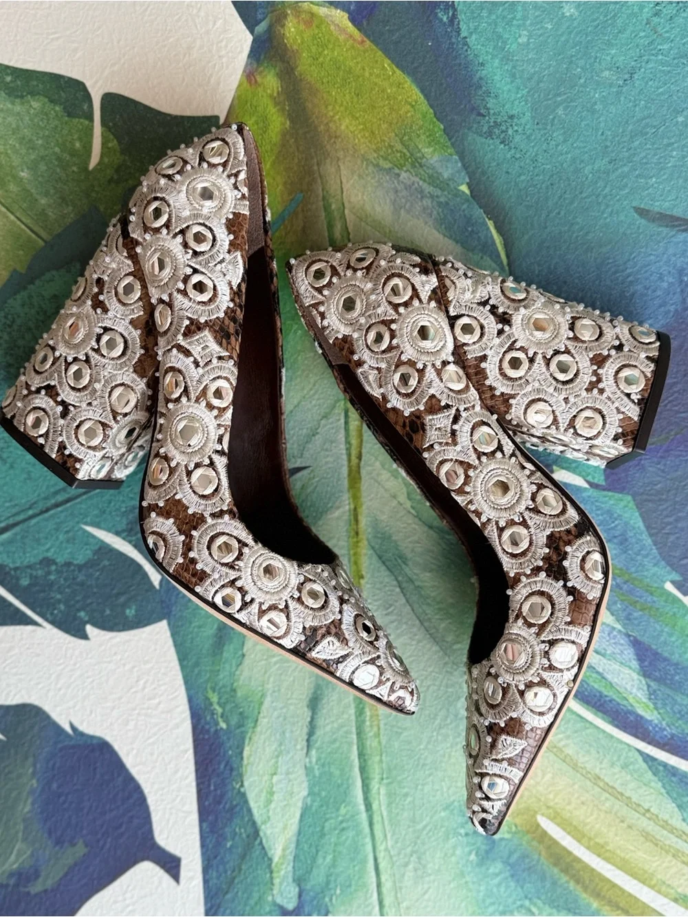 TORY BURCH Embellished BEIGE Brown Lace Pointed Toe Pumps BLOCK HEELS FANCY